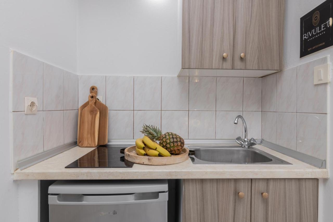 Rivulet Apartments ラガナス エクステリア 写真