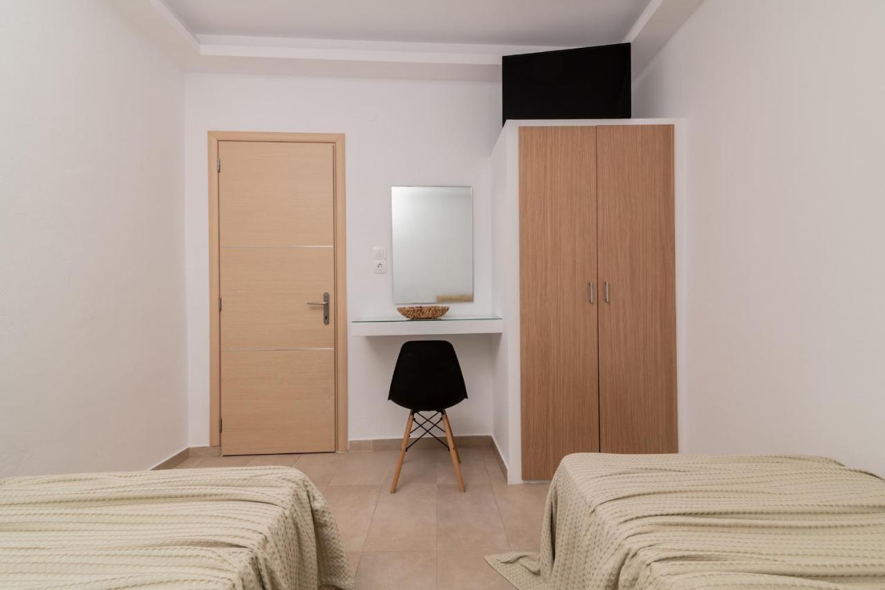 Rivulet Apartments ラガナス エクステリア 写真