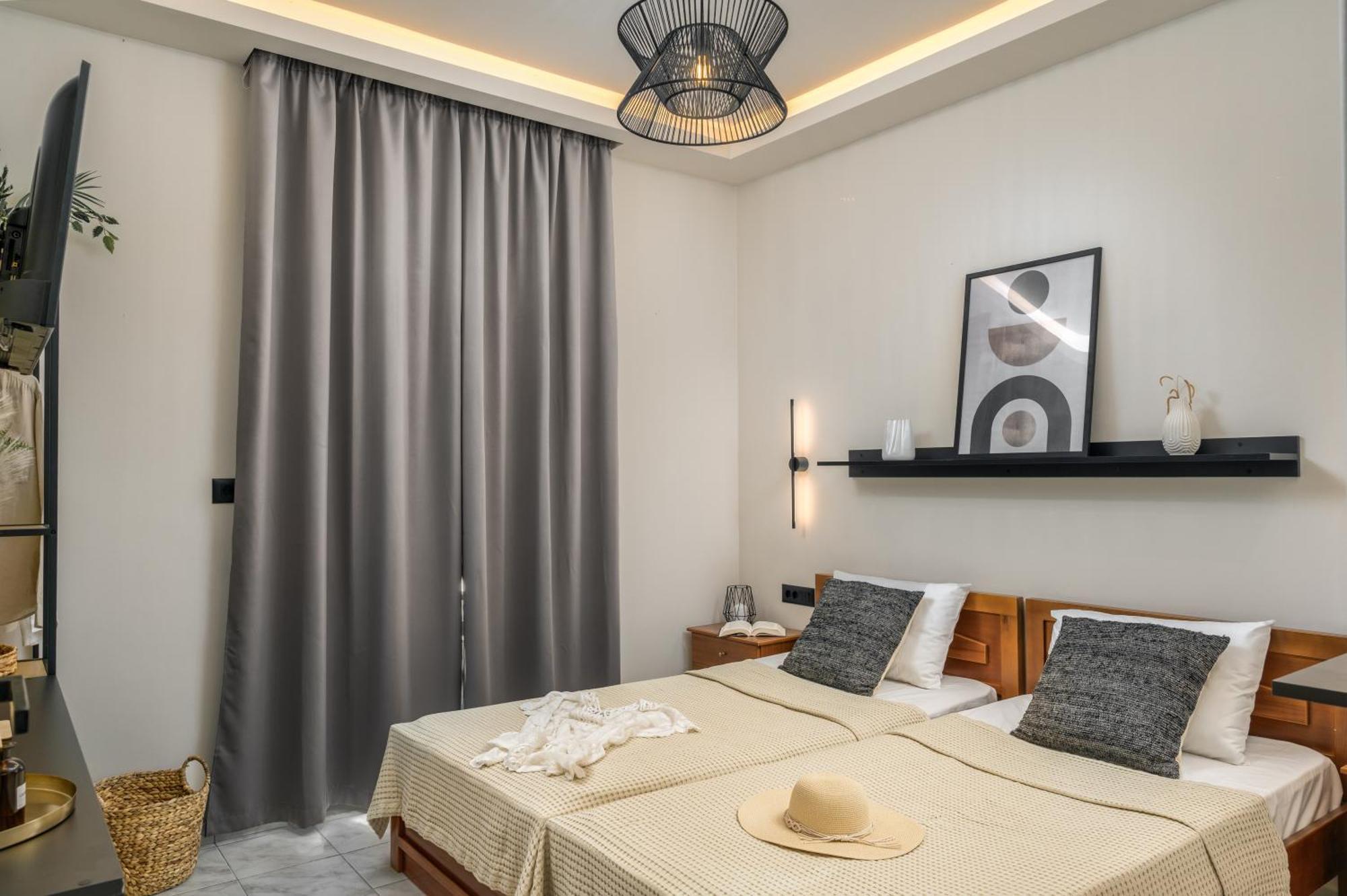 Rivulet Apartments ラガナス エクステリア 写真